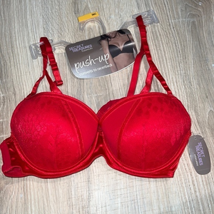 Red lacy Victoria’s Secret bra